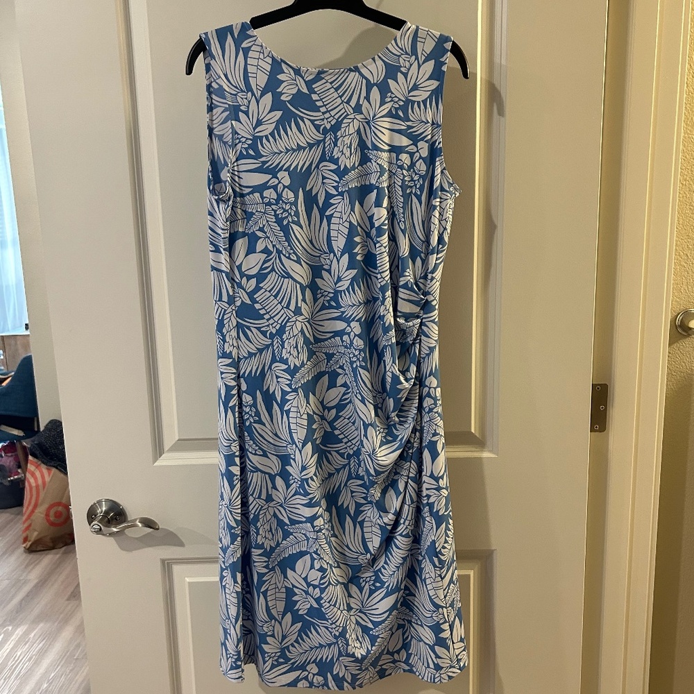Brooks Brothers Blue and White Floral Dress